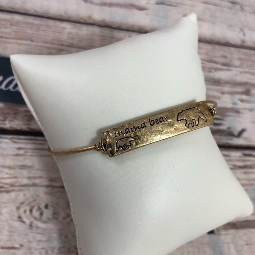 Mama Bear with Cubs Bangle Bracelet - Picture 3 of 5